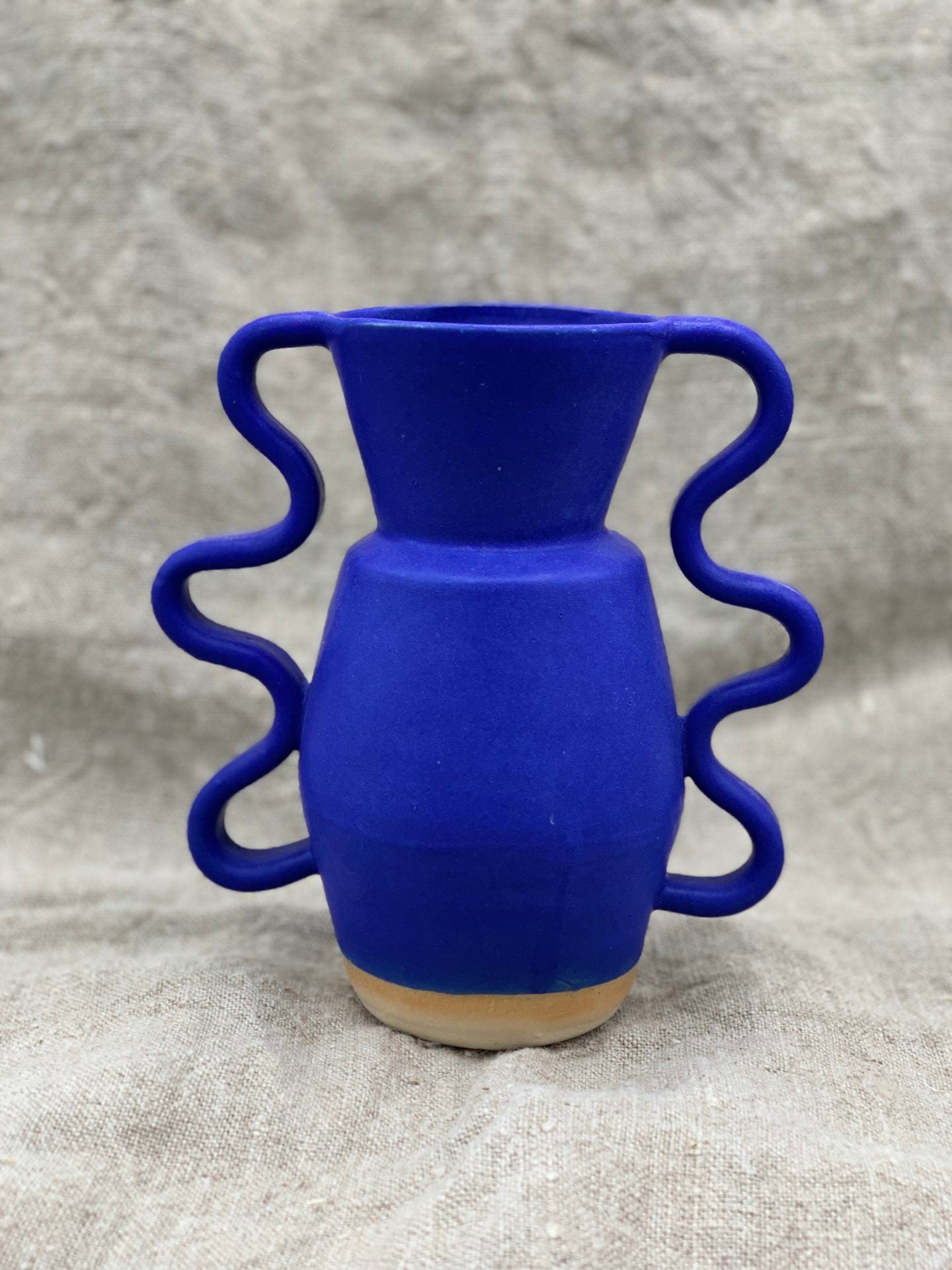 VASE BLEU WIGGLE ARMS by SOPHIE ALDA - photo 1