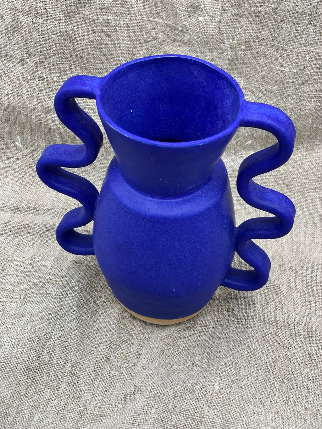 VASE BLEU WIGGLE ARMS by SOPHIE ALDA - photo 6