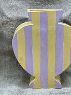 VASE RAYURES LILAS ET JAUNE by JONQUIL ATELIER - photo 4