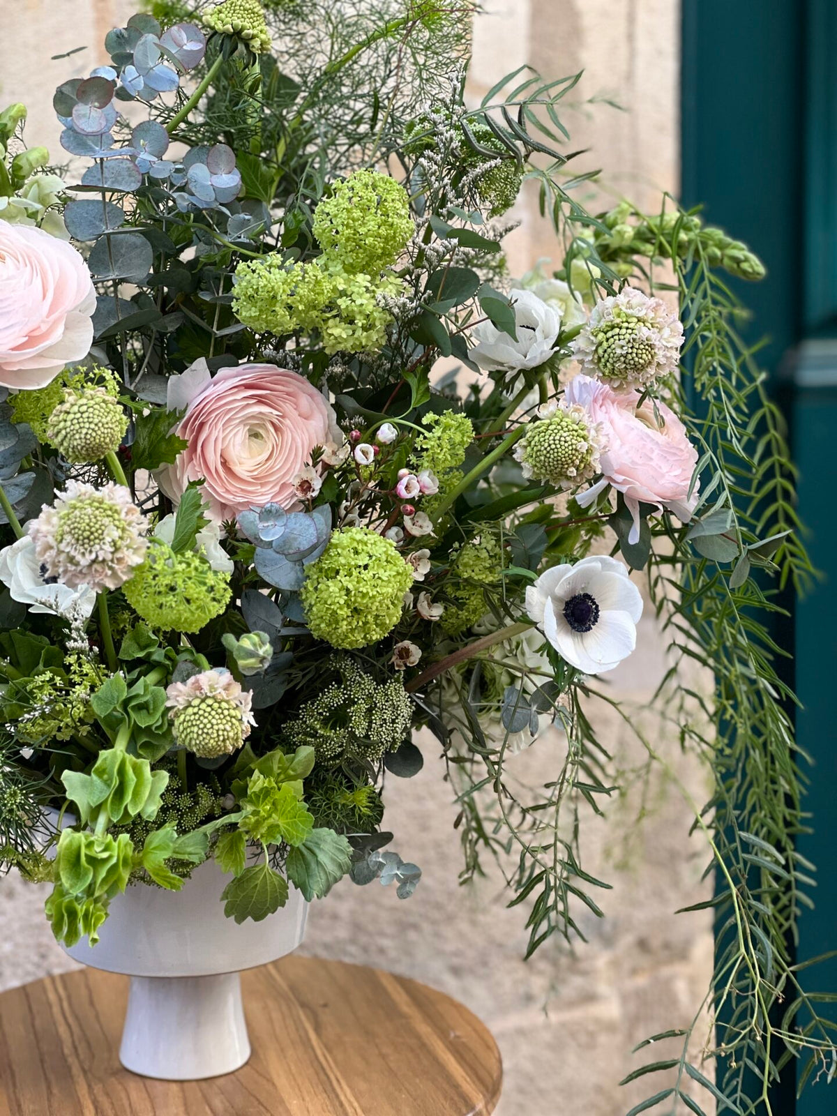 composition florale sur pied mariage bordeaux fleuriste — Mariage Âme Bordeaux | ÂME Fleuriste Mariage Bordeaux