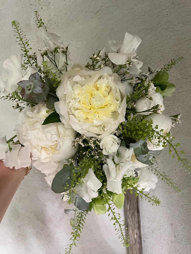 bouquet de marié marie fleurs — Mariage Âme Bordeaux | ÂME Fleuriste Mariage Bordeaux